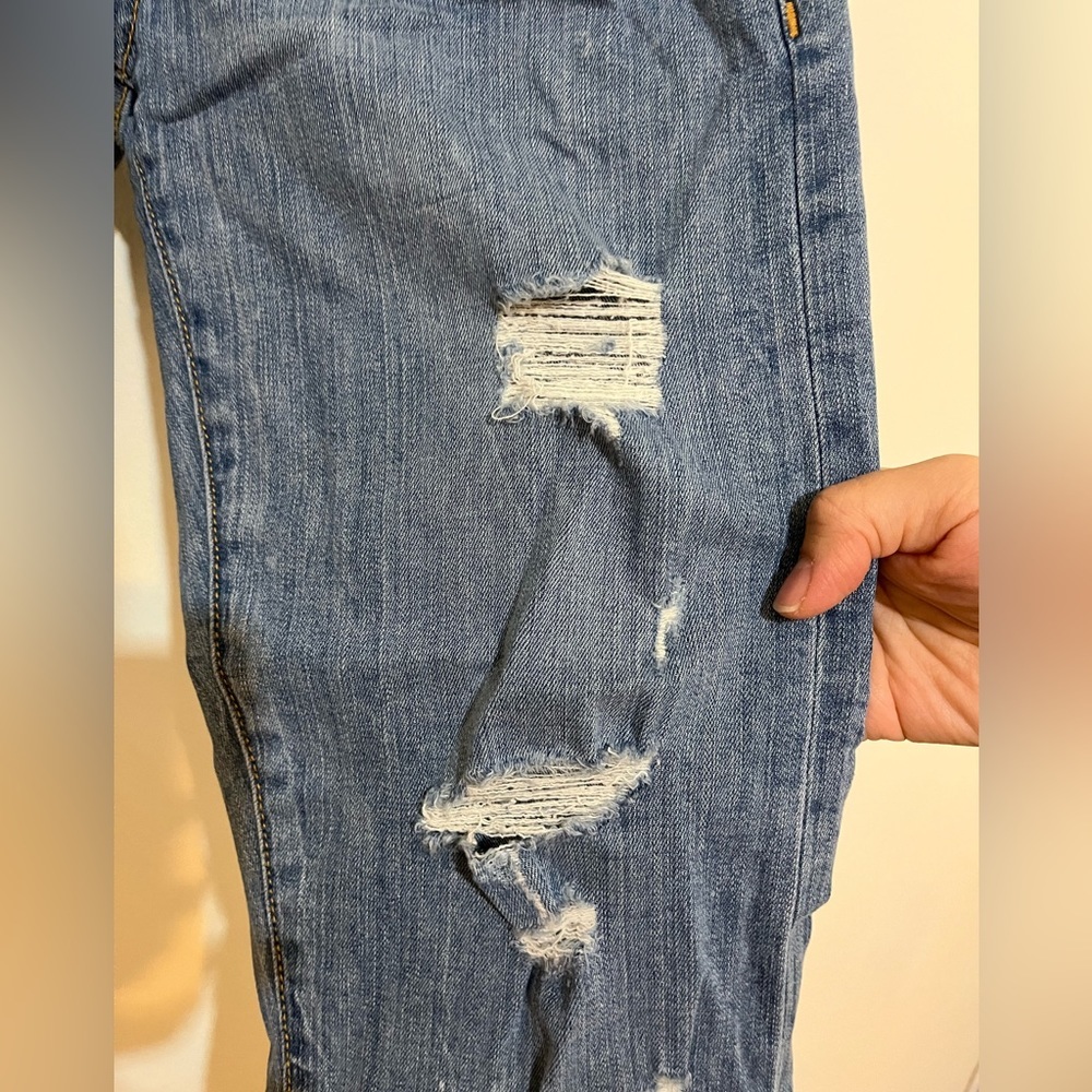 Calvin Rucker Distressed Denim Jeans - Picture 3 of 7